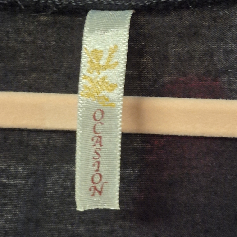Occasion Women's Black Scoop Neck California Republic Graphic Tee - Picture 3 of 6